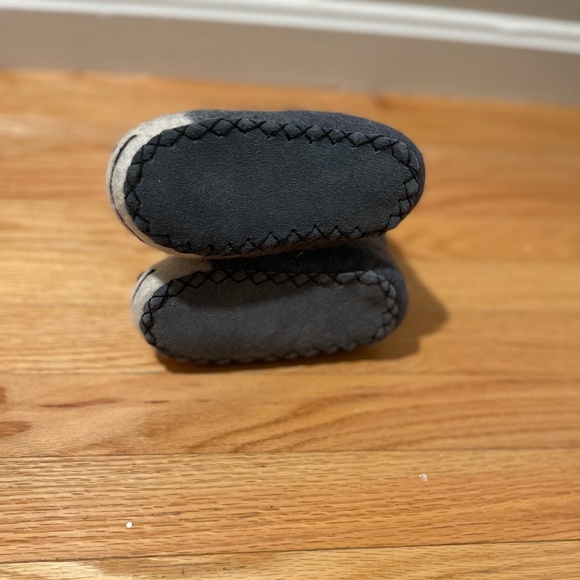 🐴✨ Sew Heart Felt England “Darci Donkey” Slippers – Toddler Size 5 👶🧦 - Picture 5 of 5